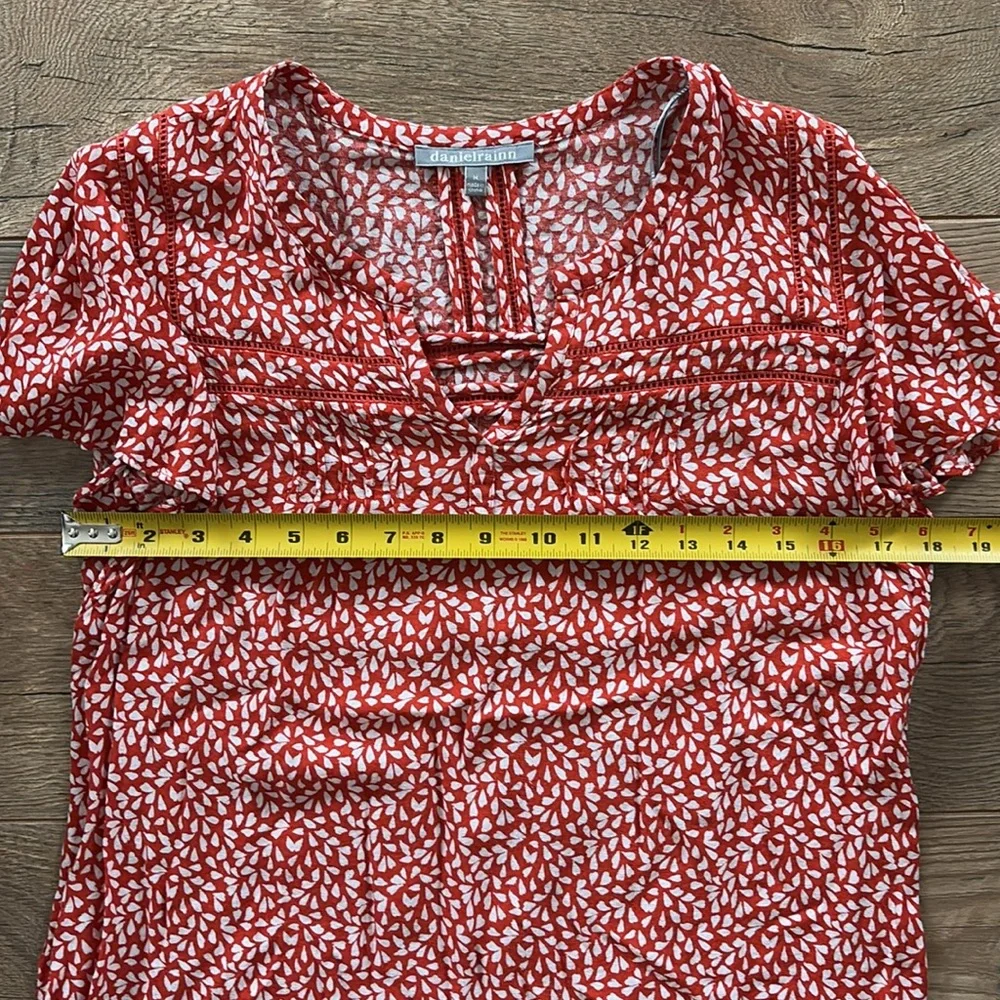 Daniel Rainn lightweight short